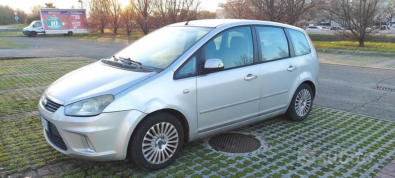 Grigio Usata 2009 Ford C-MAX Monovolume | 1500 € (Ottimo prezzo) - Immagine 1/4