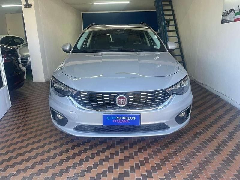 Usata Fiat Tipo Business 120 CV (88 kW) 2018 Argento Station wagon