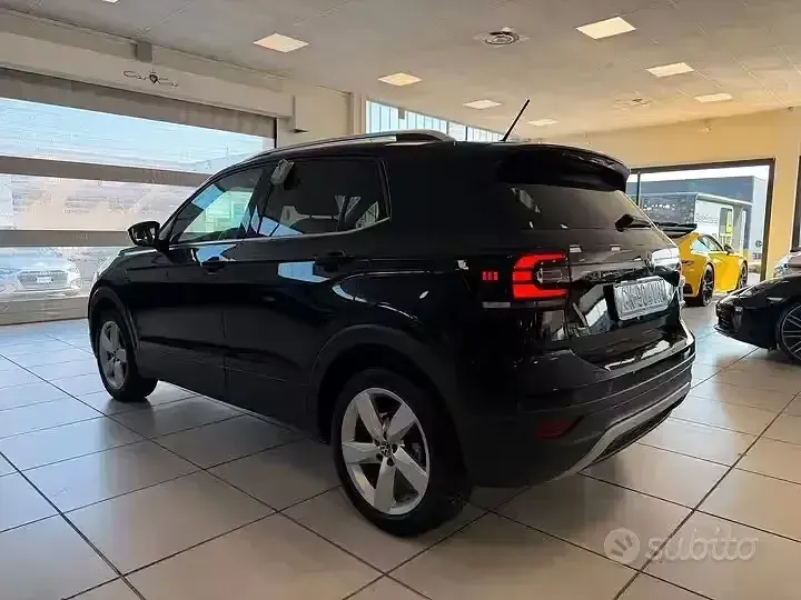 Usata VW T-Cross Advance 110 CV (80 kW) 2022 Nero SUV