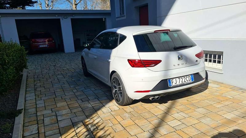 Usata Seat Leon FR 184 CV (135 kW) 2017 Bianco Berlina