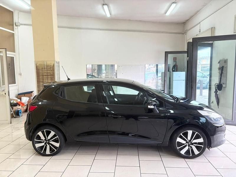 Usata Renault Clio IV 73 CV (53 kW) 2015 Nero Berlina