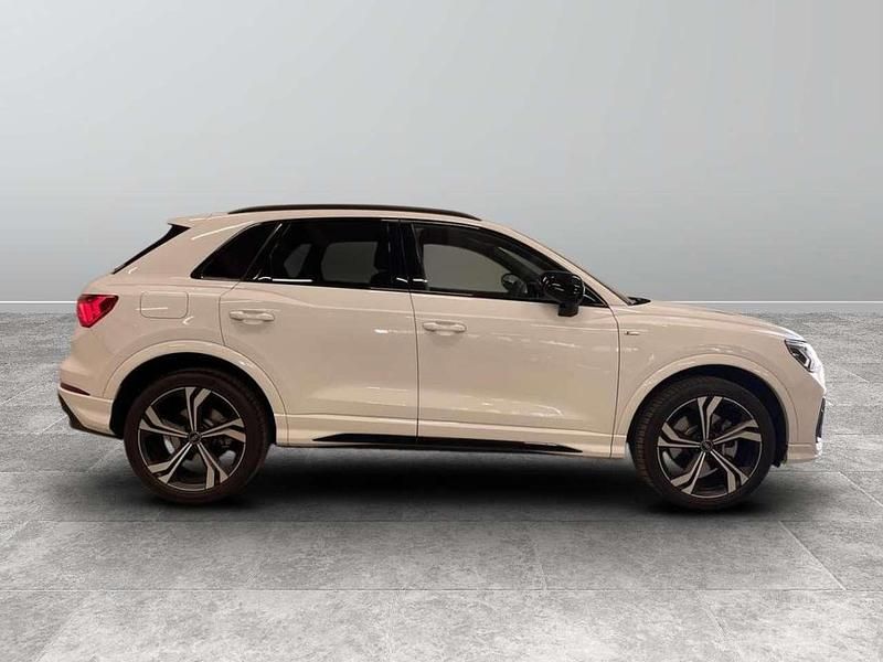 Usata Audi Q3 S-Line 245 CV (180 kW) 2024 Bianco arkona SUV
