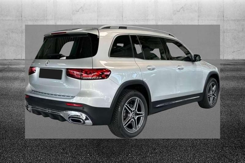 Usata Mercedes GLB180 Premium 116 CV (85 kW) 2023 Argento SUV