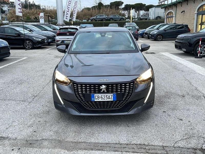Gebraucht Peugeot 208 Active 101 PS (74 kW) 2020 Grau Kleinwagen