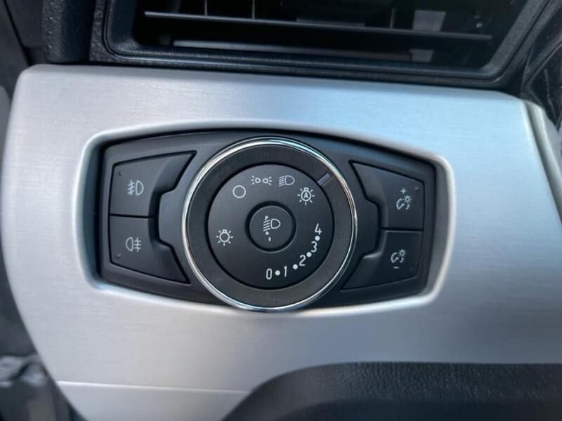 Usata Ford Mustang Fastback 421 CV (309 kW) 2017 Grigio Coupé