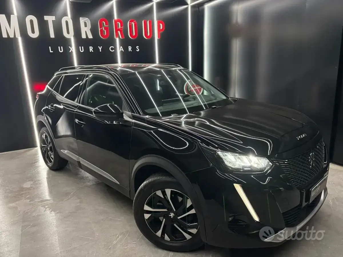 Usata Peugeot 2008 Allure 131 CV (96 kW) 2021 Nero SUV