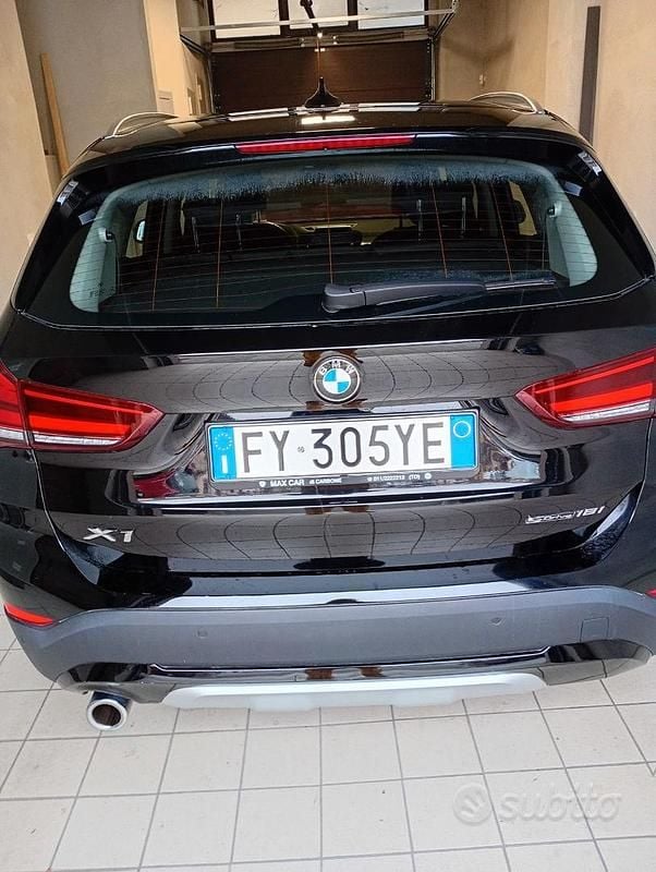 Käytetty BMW X1 Efficient Dynamics 150 HP (110 kW) 2019 Katumaasturi