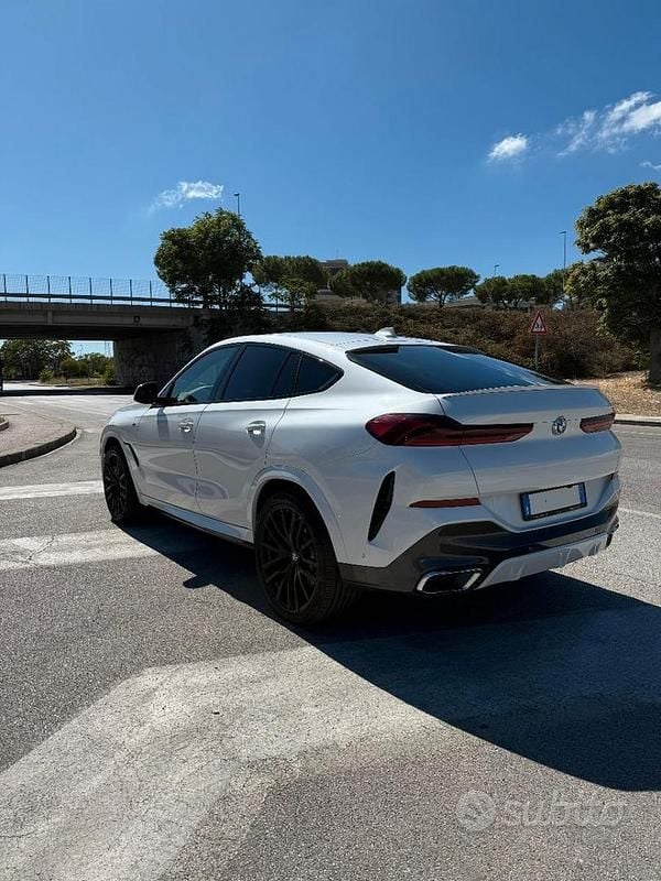 Usata BMW X6 M Sport 313 CV (230 kW) 2021 Bianco SUV