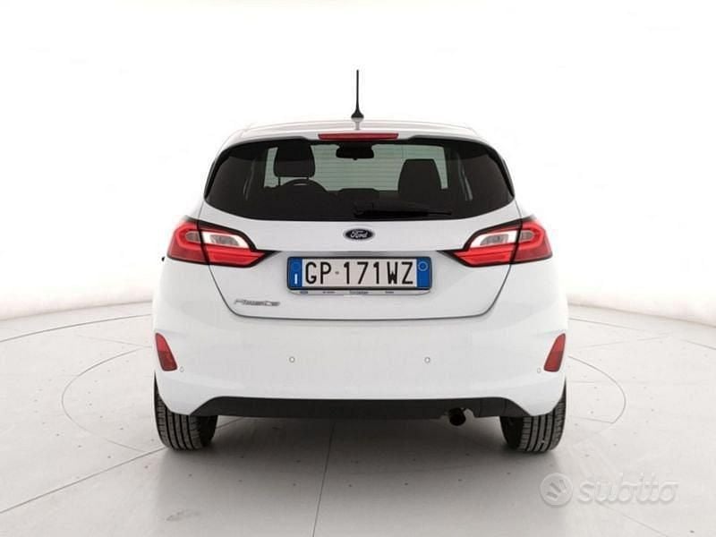 Usata Ford Fiesta Titanium 75 CV (55 kW) 2023 Bianco Utilitaria