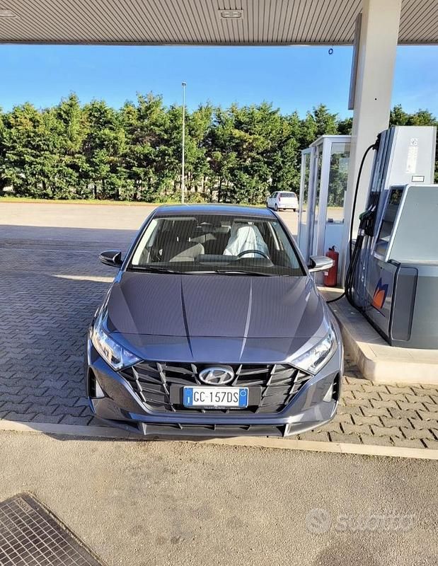 Usata Hyundai i20 2021 Grigio Utilitaria