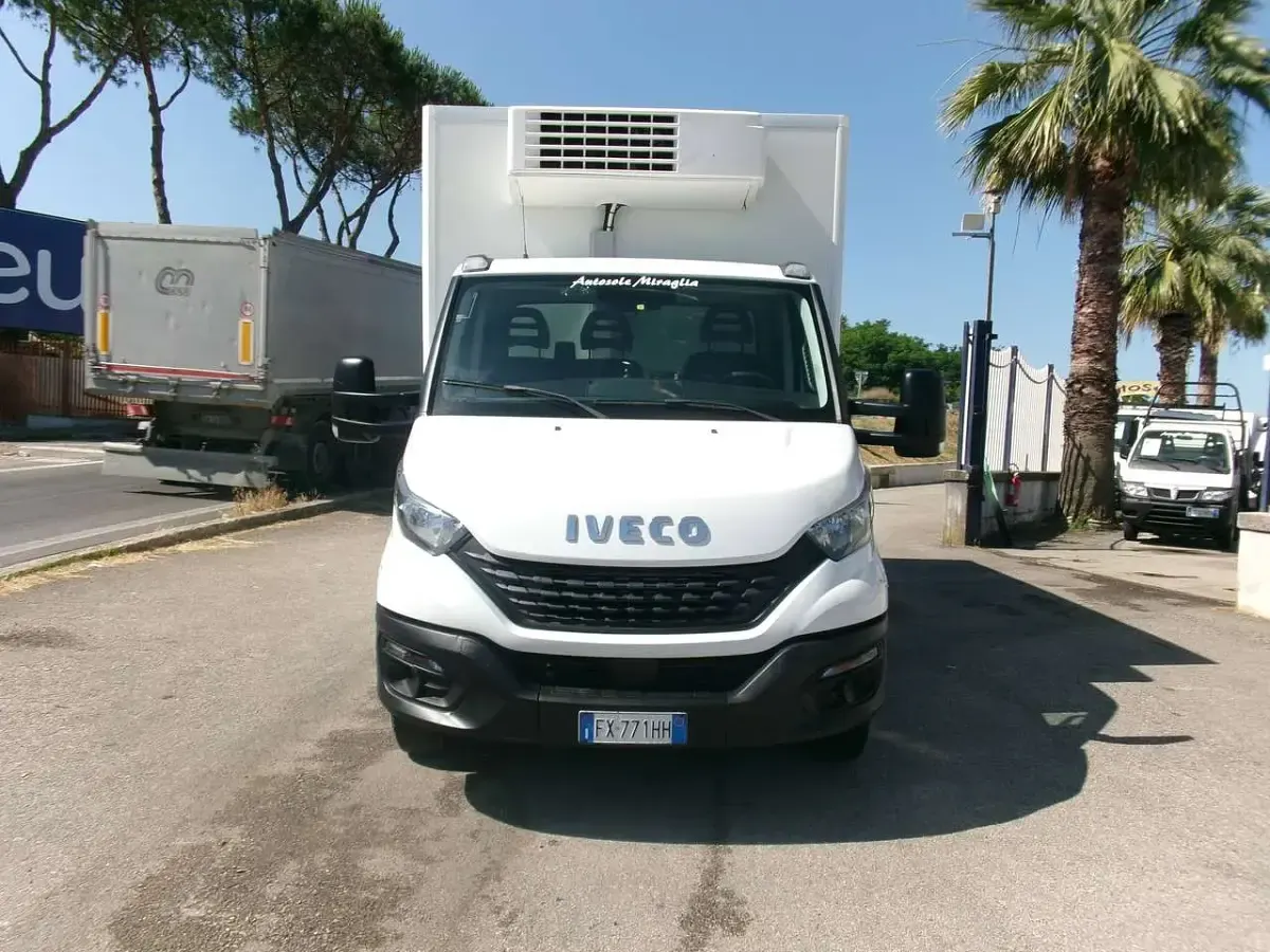 Usata Iveco Daily 179 CV (131 kW) 2019 Bianco