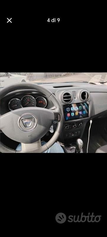 Usata Dacia Sandero 90 CV (66 kW) 2014 Blu Berlina