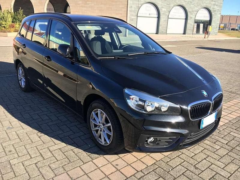 Nero Usata 2017 BMW 218 Gran Tourer Advantage Monovolume | 15.500 € (Buon prezzo) - Immagine 1/4