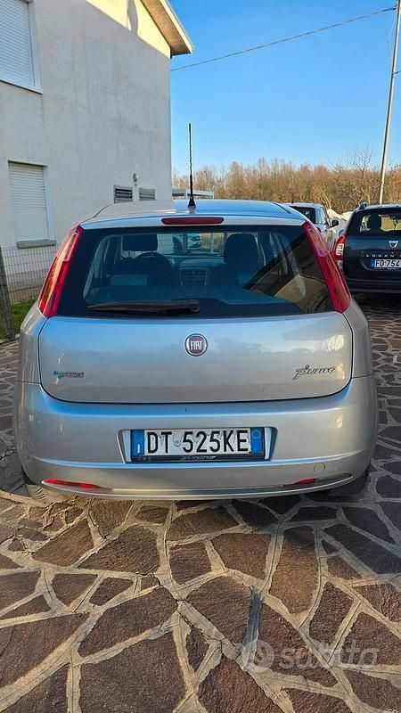 Usata Fiat Grande Punto 2009 Grigio Utilitaria