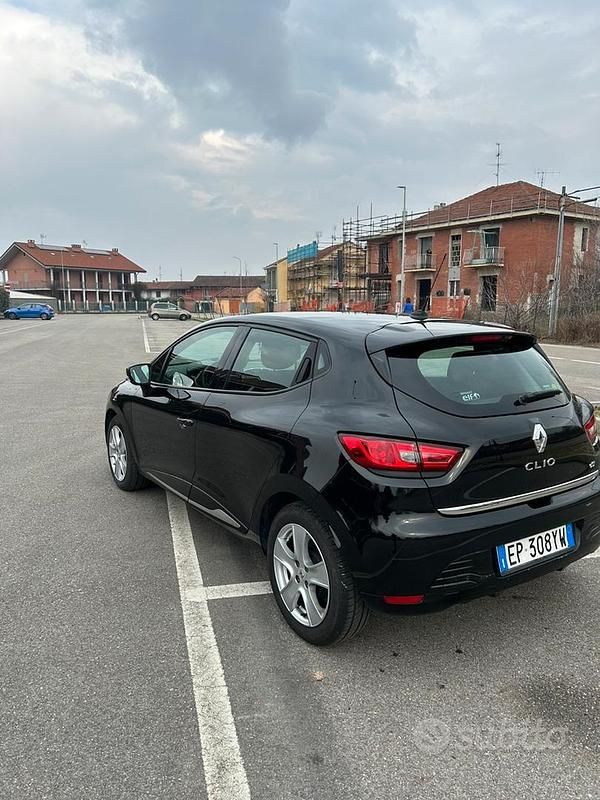Usata Renault Clio IV 90 CV (66 kW) 2013 Nero Utilitaria