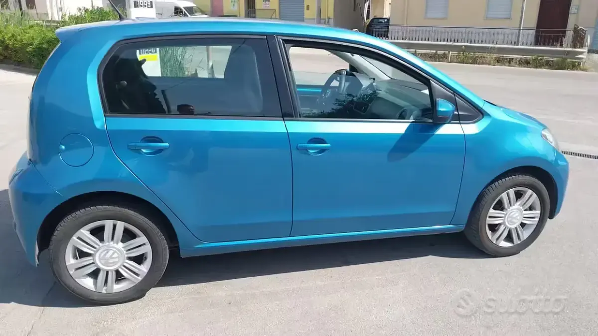 Usata VW up! 68 CV (50 kW) 2018 Utilitaria