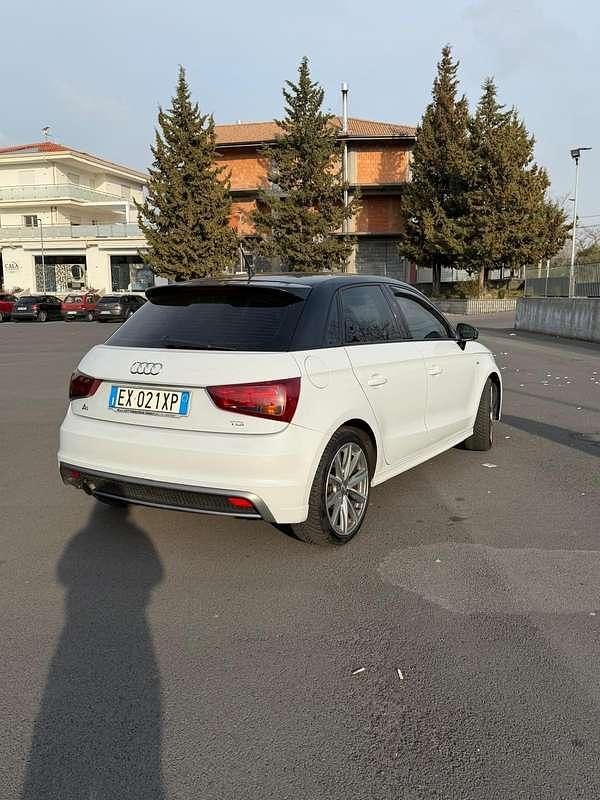 Usata Audi A1 Sportback Admired 90 CV (66 kW) 2014 Utilitaria