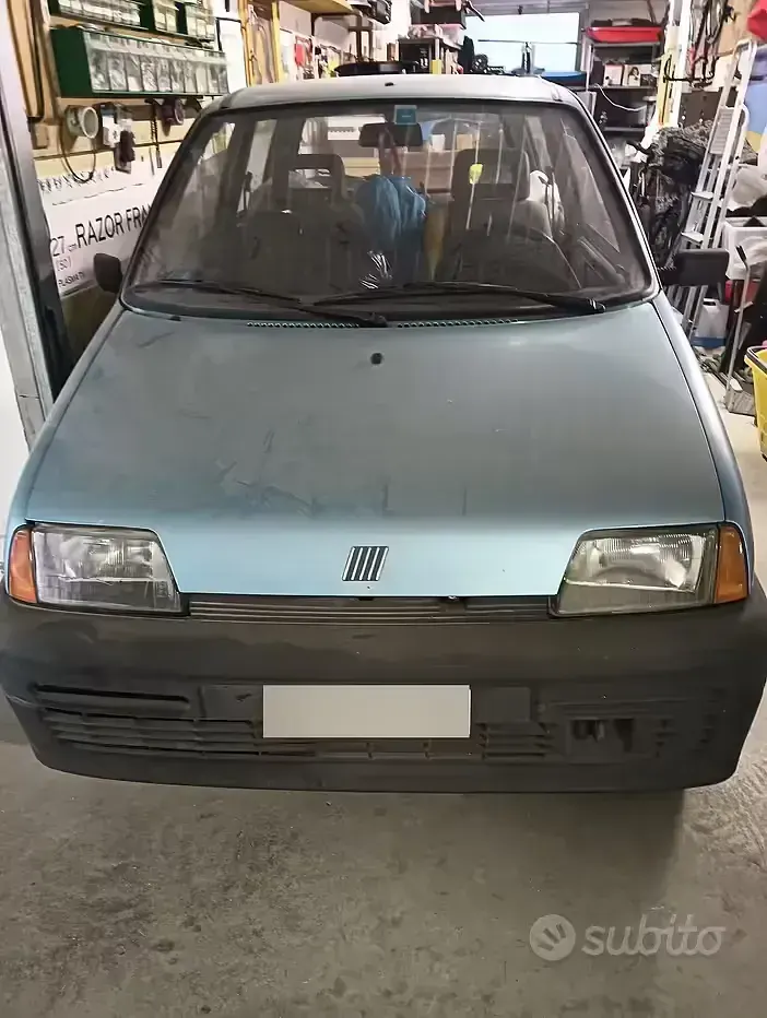 Second-hand Fiat Cinquecento 39 CP (28 kW) 1997 Albastru Hatchback