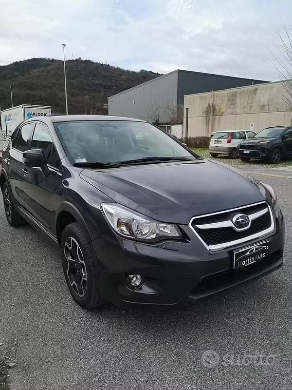 Usata Subaru XV 147 CV (108 kW) 2015 Grigio SUV