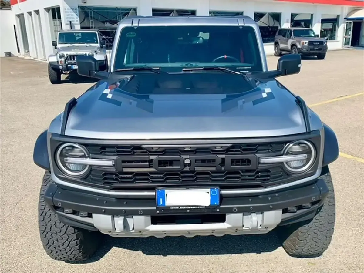 Usata Ford Bronco Raptor 424 CV (311 kW) 2023 Argento SUV