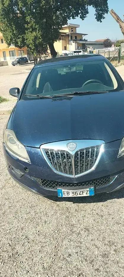 Usata Lancia Delta 120 CV (88 kW) 2008 Bluazzurro Utilitaria