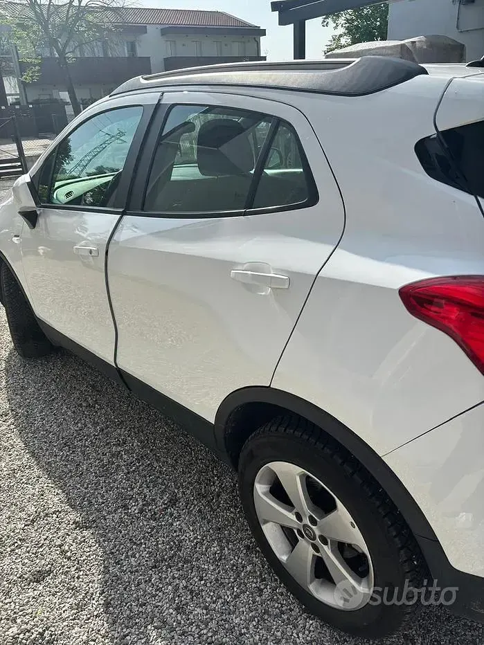 Usata Opel Mokka X 110 CV (80 kW) 2019 Bianco SUV