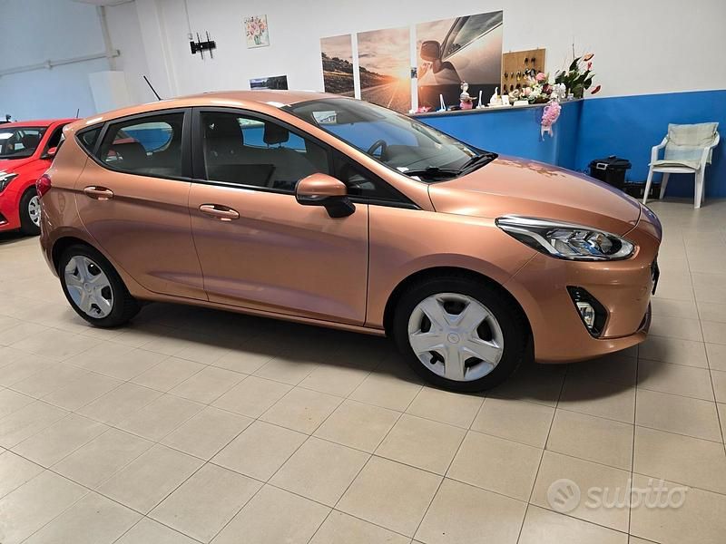 Begagnad Ford Fiesta 85 HK (62 kW) 2018 Brun Halvkombi