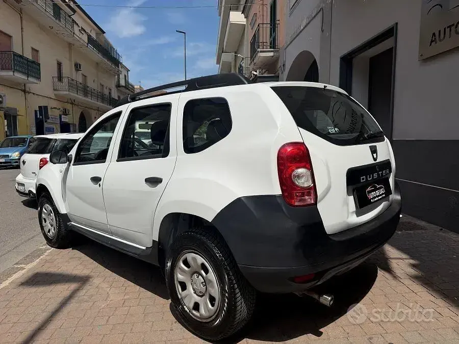 Usata Dacia Duster 105 CV (77 kW) 2014 Bianco SUV