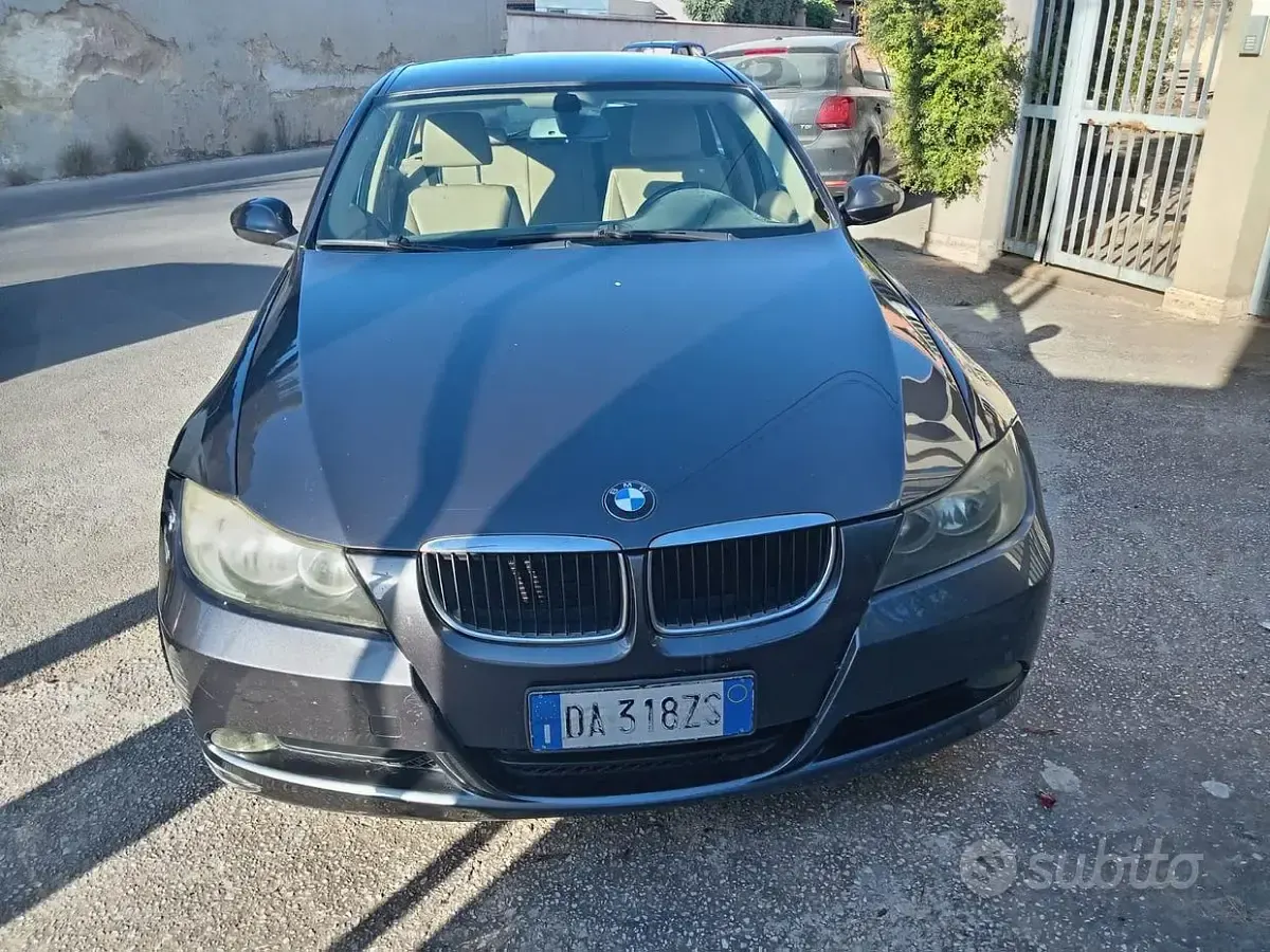 Usata BMW 320 163 CV (119 kW) 2006 Bluazzurro Station wagon