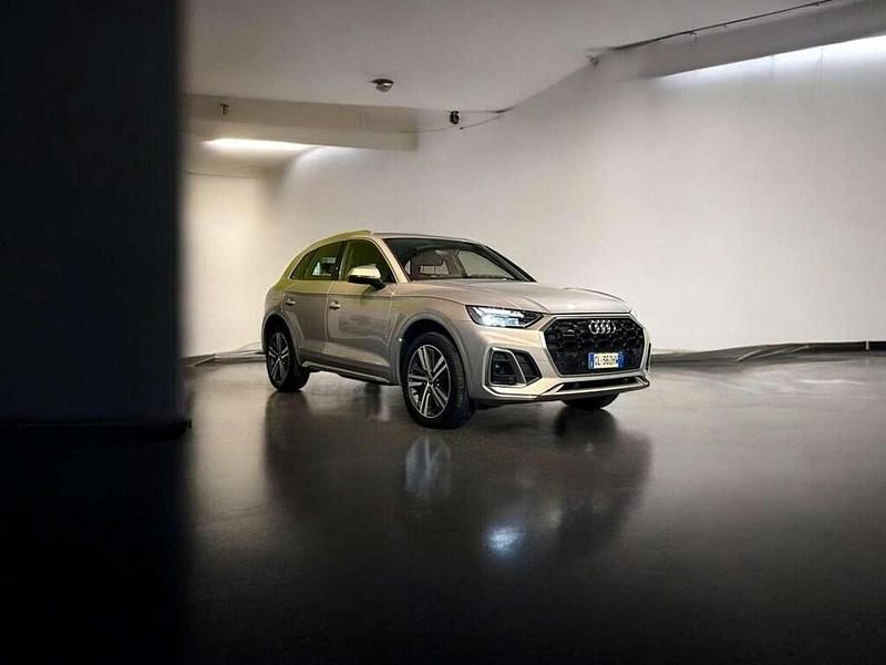 Arg.m Usata 2022 Audi Q5 S-line plus SUV | 41.900 € (Buon prezzo) - Immagine 1/4