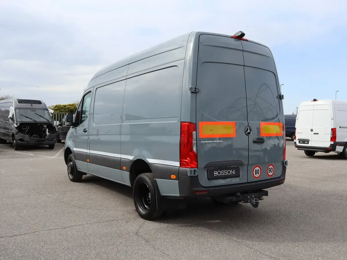 Usata Mercedes Sprinter 2023 Grigio Furgone