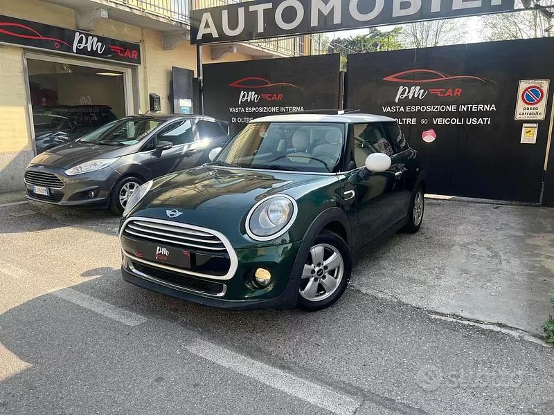 Usata Mini Cooper D 116 CV (85 kW) 2014 Verde Utilitaria