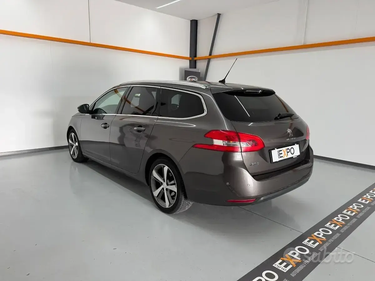 Usata Peugeot 308 Allure 116 CV (85 kW) 2015 Marrone Station wagon
