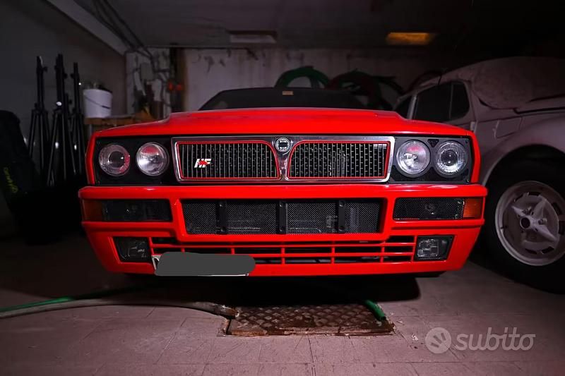 Usata Lancia Delta 205 CV (150 kW) 1992 Rosso Utilitaria