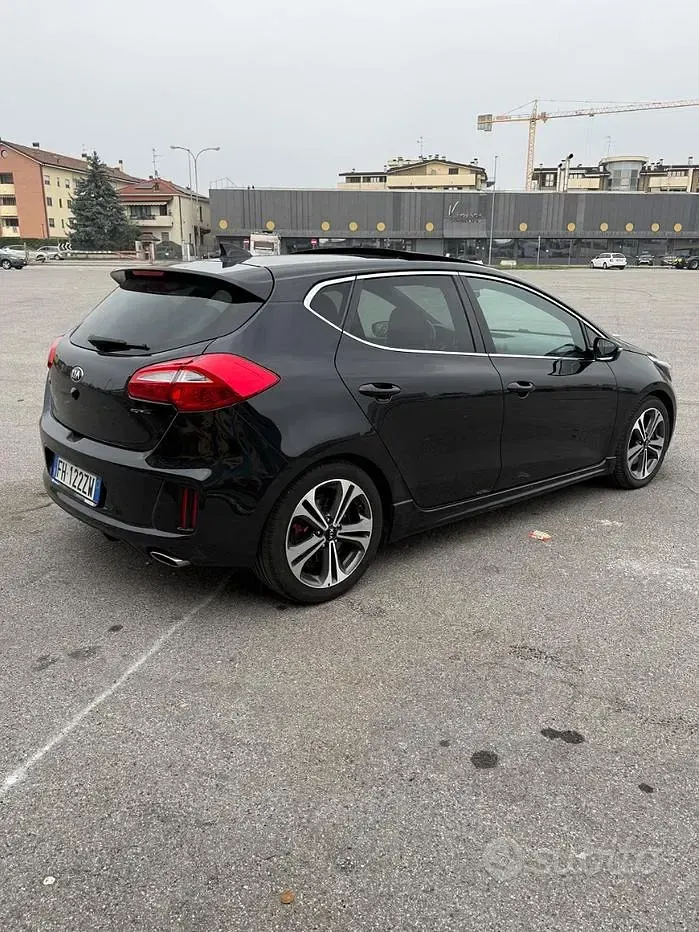 Usata Kia Ceed GT GT-Line 136 CV (100 kW) 2017 Nero Berlina