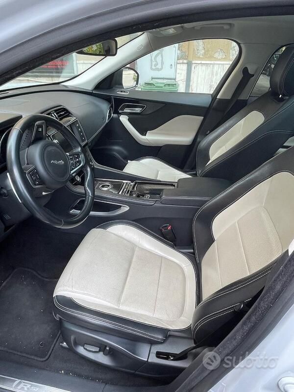 Usata Jaguar F-Pace 180 CV (132 kW) 2017 Bianco SUV