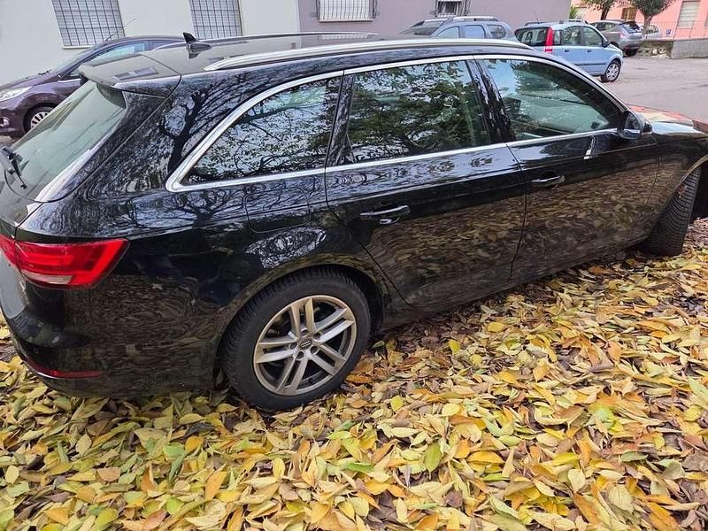 Usata Audi A4 Business 150 CV (110 kW) 2017 Nero Station wagon