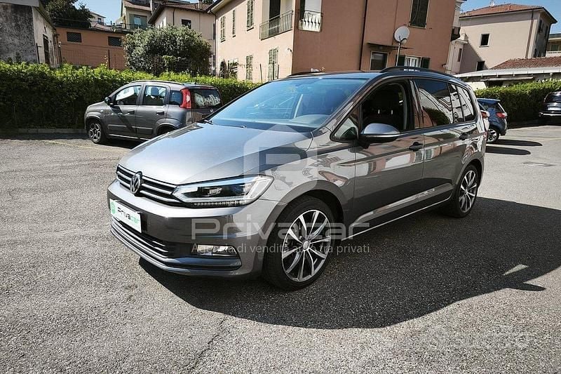 Grigio Usata 2016 VW Touran Business Monovolume | 15.000 € (Ottimo prezzo) - Immagine 1/4