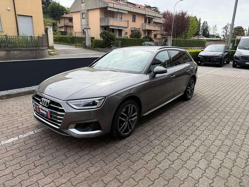Usata Audi A4 Business 136 CV (100 kW) 2020 Grigio Station wagon