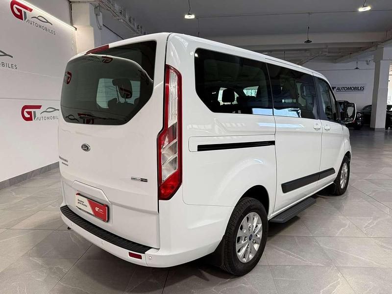Usata Ford Tourneo Custom Trend 131 CV (96 kW) 2021 Bianco Furgone