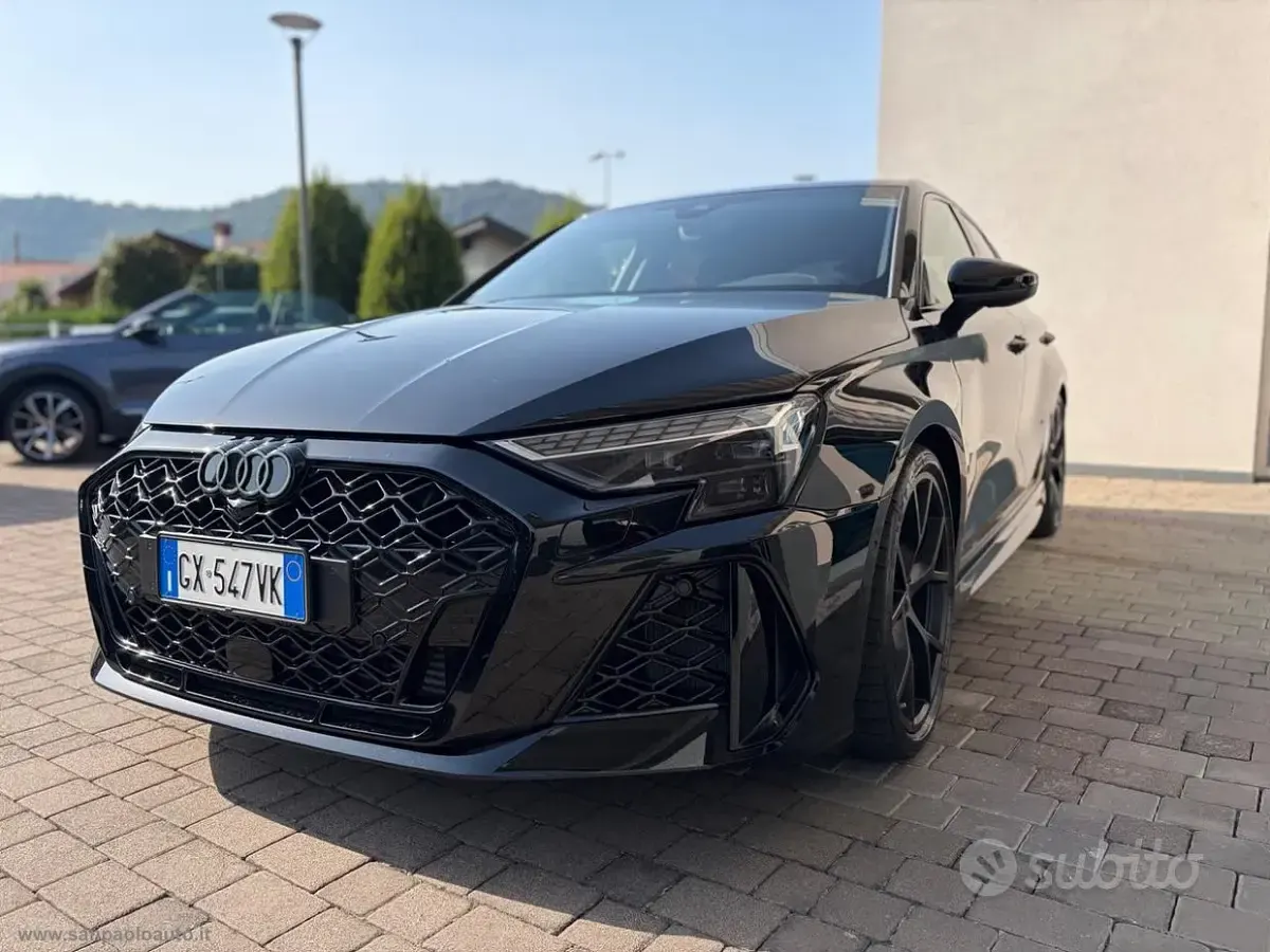 Usata Audi RS3 400 CV (294 kW) 2025 Nero Berlina