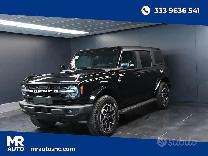 Usata Ford Bronco Outer Banks 335 CV (246 kW) 2024 73b absolute black pastello SUV