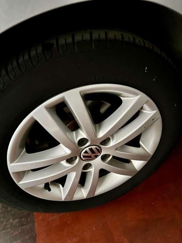 Usata VW Golf VI Highline 105 CV (77 kW) 2011 Grigio Utilitaria
