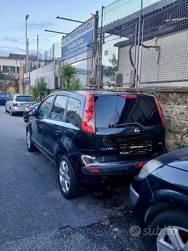Usata Nissan Note 90 CV (66 kW) 2005 Utilitaria