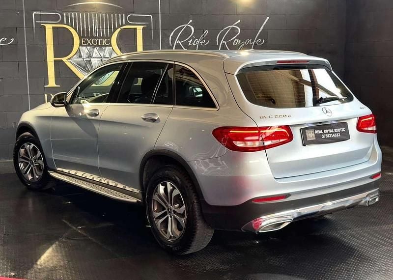 Usata Mercedes GLC220 Exclusive 170 CV (125 kW) 2019 Mettalizzato SUV