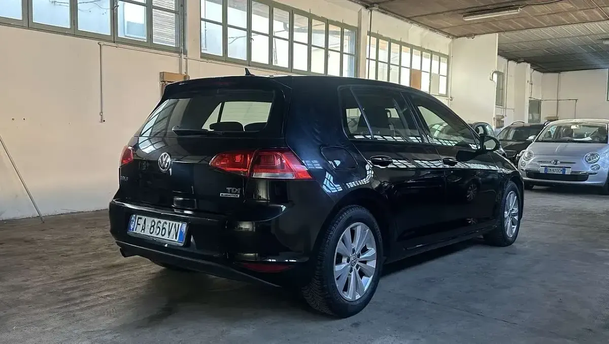 Usata VW Golf VII Comfortline 110 CV (80 kW) 2015 Nero Berlina