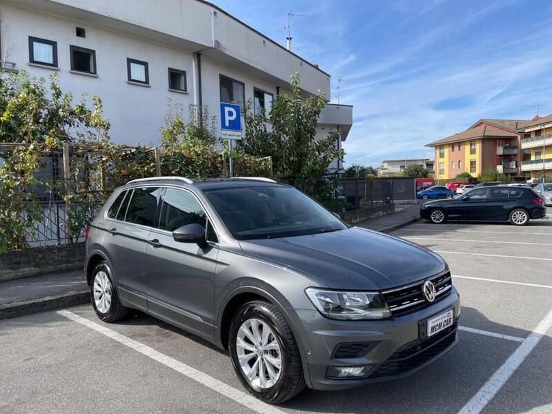 Grigio Usata 2019 VW Tiguan SUV | 20.500 € (Ottimo prezzo) - Immagine 1/4