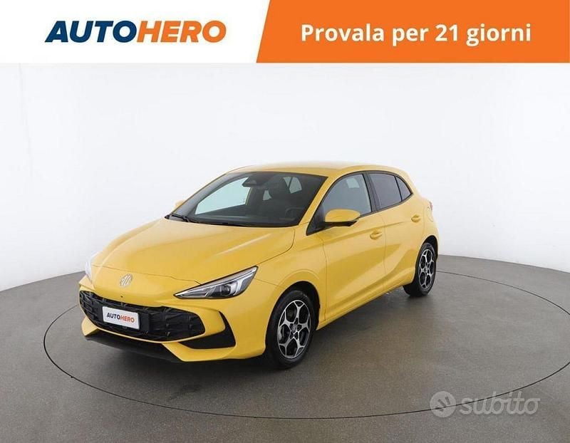 Giallo Usata 2025 MG MG3 Luxury Due volumi | 19.499 € (Buon prezzo) - Immagine 1/2
