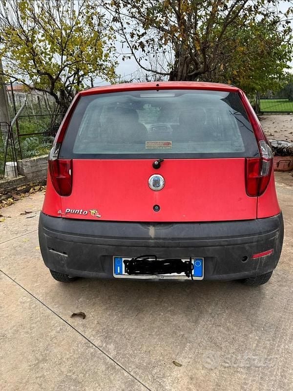 Usata Fiat Punto 2007 Rosso Utilitaria