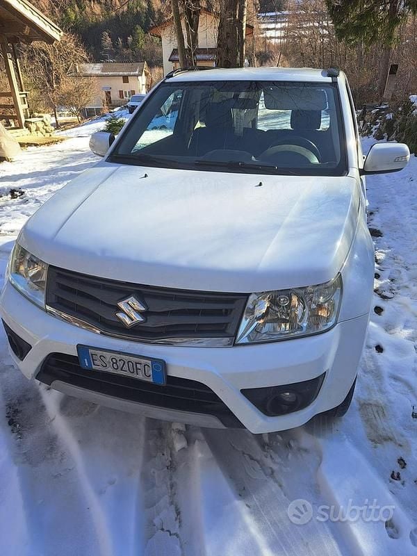Usata Suzuki Vitara 2014 Bianco SUV